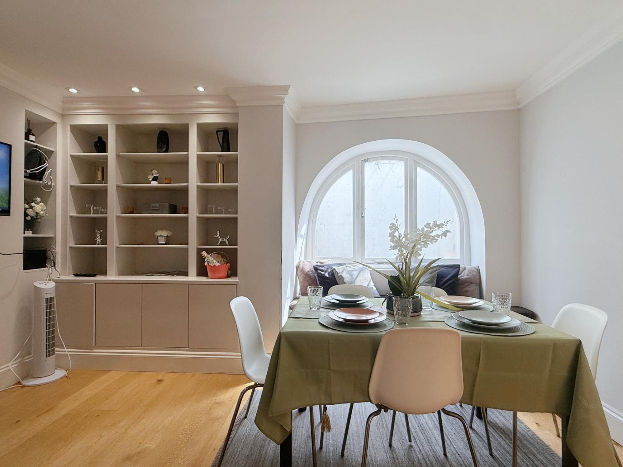 Spacious And Cosy 3Brs 5F House In Heart Of Лондон Экстерьер фото
