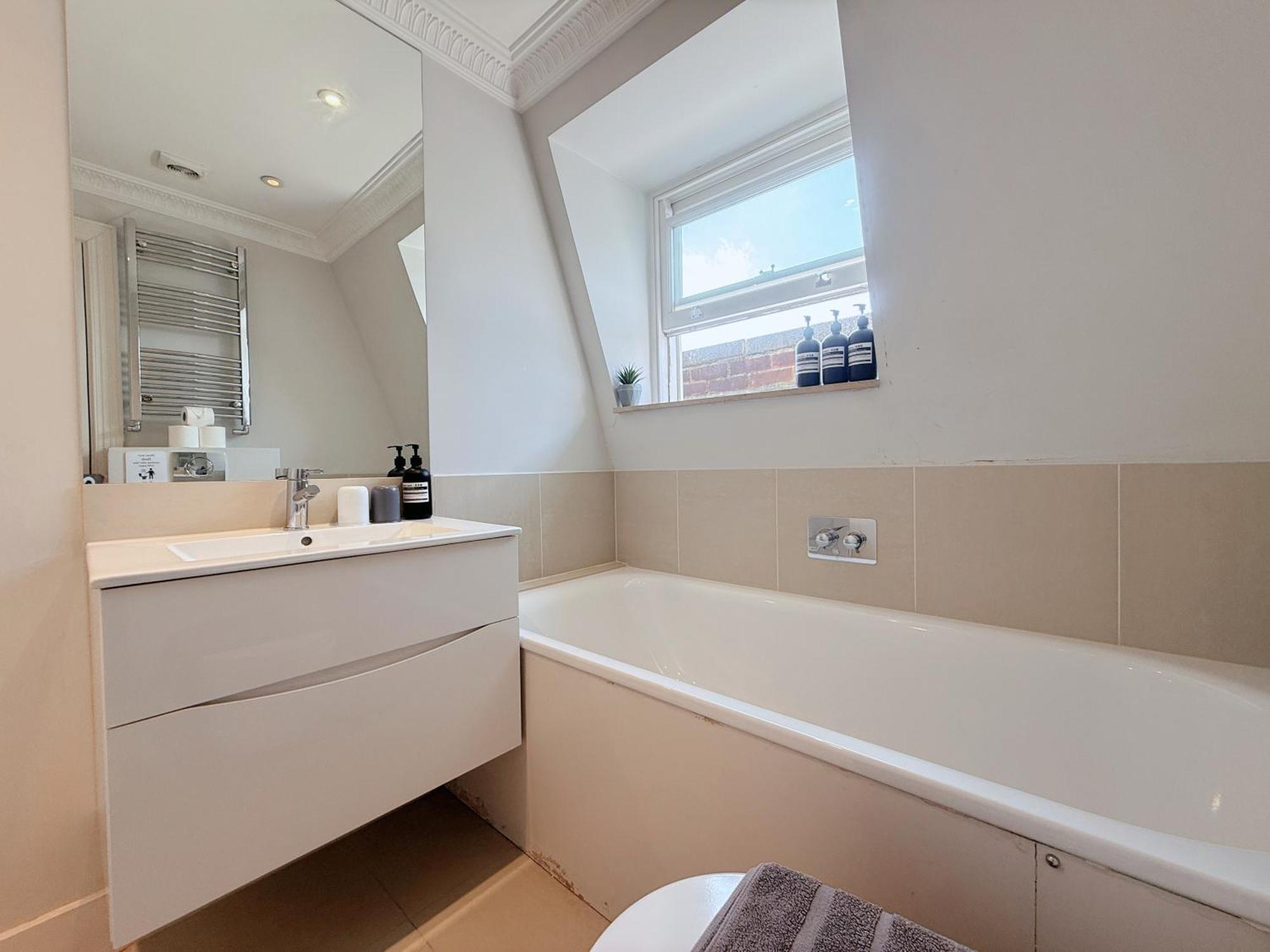 Spacious And Cosy 3Brs 5F House In Heart Of Лондон Экстерьер фото